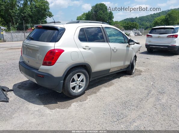 3GNCJLSB3GL274128 2016 CHEVROLET TRAX Бежевый Задняя правая четверть