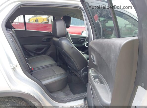 3GNCJLSB3JL181715 2018 CHEVROLET TRAX Silver VIN კოდის სტიკერის ხედი
