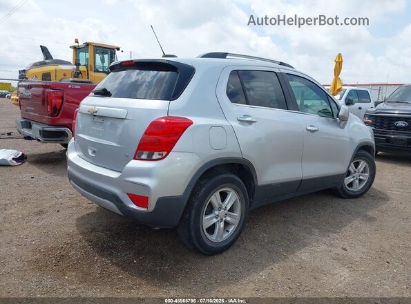 3GNCJLSB3JL181715 2018 CHEVROLET TRAX Silver უკანა მარჯვენა