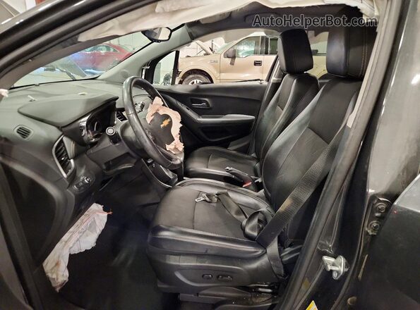 3GNCJLSB3JL391845 2018 CHEVROLET TRAX Серый Вид салона спереди