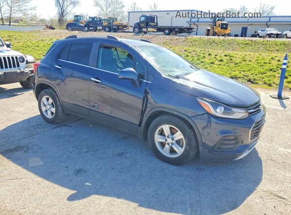 3GNCJLSB3JL416498 2018 CHEVROLET TRAX Синий Передняя правая четверть
