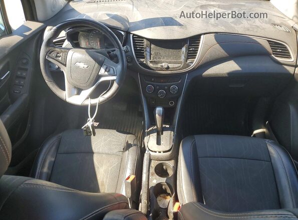 3GNCJLSB3JL416498 2018 CHEVROLET TRAX Синий Вид панели приборов