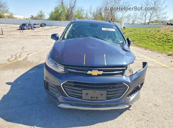 3GNCJLSB3JL416498 2018 CHEVROLET TRAX Синий Вид спереди