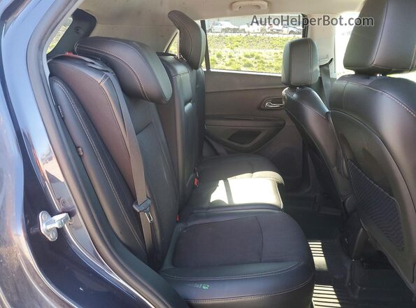 3GNCJLSB3JL416498 2018 CHEVROLET TRAX Синий Вид задней части салона