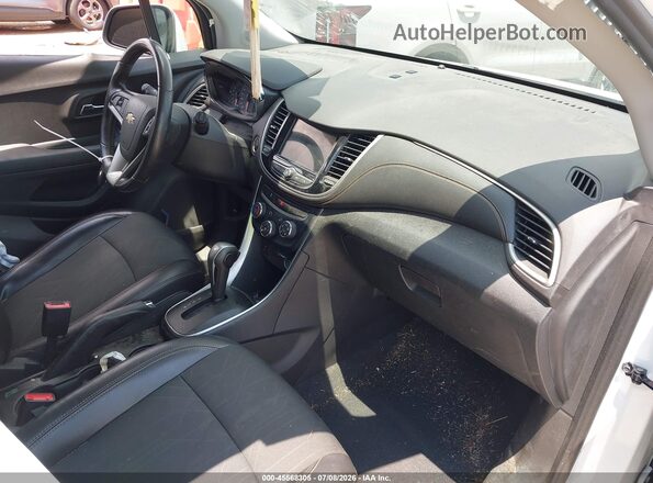 3GNCJLSB3KL391927 2019 CHEVROLET TRAX Белый Вид салона спереди