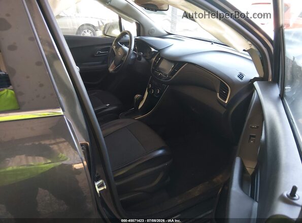 3GNCJLSB4HL179580 2017 CHEVROLET TRAX Gray Vista interior delantera