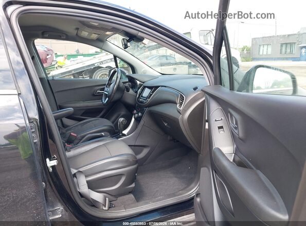 3GNCJLSB4LL114057 2020 CHEVROLET TRAX Черный Вид салона спереди