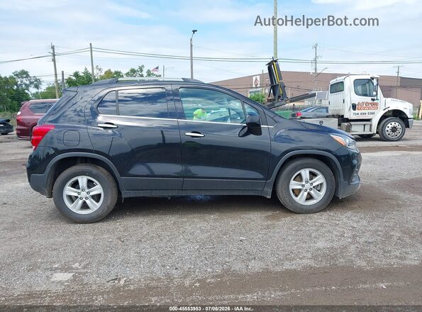 3GNCJLSB4LL114057 2020 CHEVROLET TRAX Черный Вид задней части салона