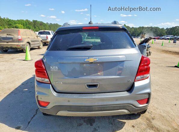 3GNCJLSB4LL267599 2020 CHEVROLET TRAX Gray Rear view