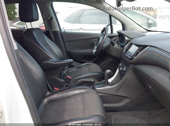 3GNCJLSB5HL174971 2017 CHEVROLET TRAX White წინა სალონის ხედი