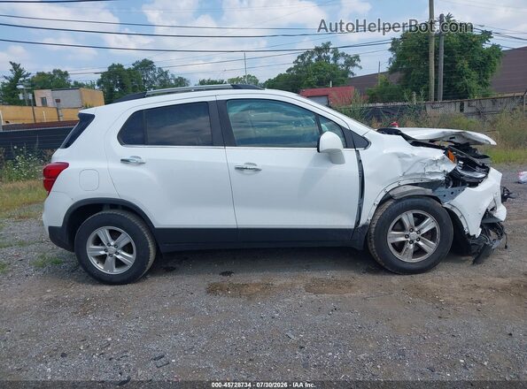 3GNCJLSB5HL220301 2017 CHEVROLET TRAX White Rear interior view