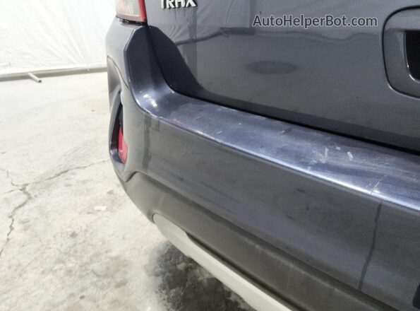 3GNCJLSB5JL196121 2018 CHEVROLET TRAX Blue 