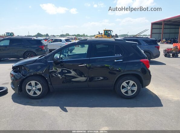 3GNCJLSB5JL279113 2018 CHEVROLET TRAX Black 