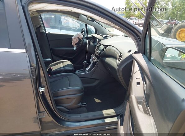 3GNCJLSB6KL224221 2019 CHEVROLET TRAX Gray Вид салону спереду