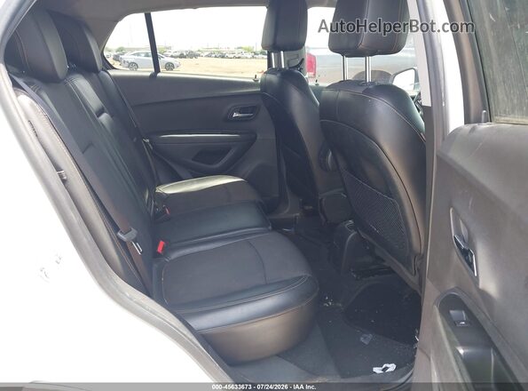 3GNCJLSB6KL243559 2019 CHEVROLET TRAX White Widok naklejki z numerem VIN