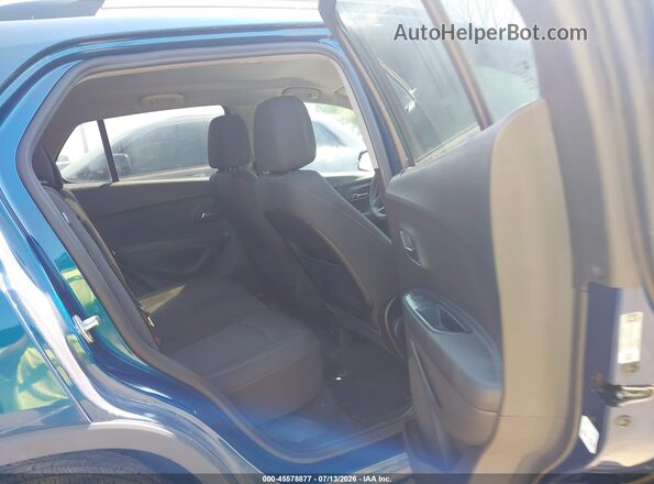 3GNCJLSB6KL338882 2019 CHEVROLET TRAX Blue VIN sticker view