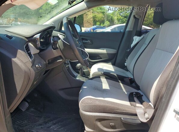 3GNCJLSB6LL189651 2020 CHEVROLET TRAX White Vista interior delantera