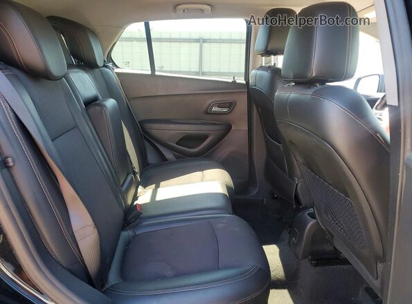 3GNCJLSB6LL332839 2020 CHEVROLET TRAX Black უკანა სალონის ხედი