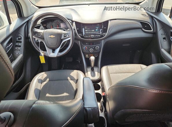 3GNCJLSB7HL233860 2017 CHEVROLET TRAX White წინა პანელის ხედი