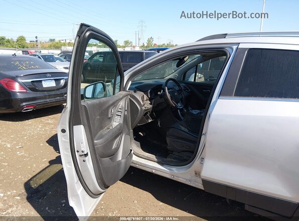 3GNCJLSB7LL207915 2020 CHEVROLET TRAX Серебряный 