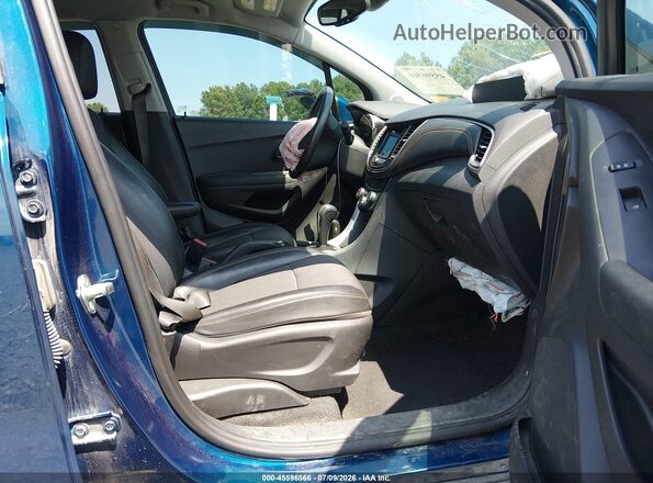 3GNCJLSB7LL311160 2020 CHEVROLET TRAX Blue Widok wnętrza z przodu