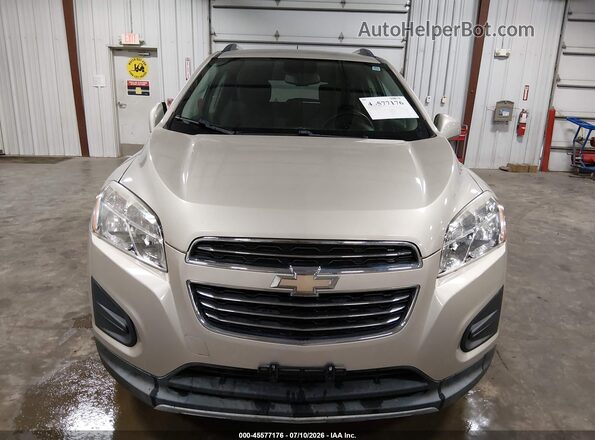 3GNCJLSB8GL248351 2016 CHEVROLET TRAX Желто-коричневый Вид спереди