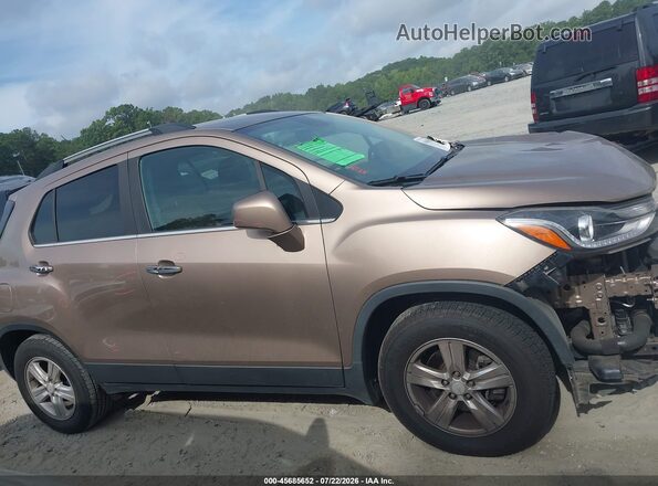 3GNCJLSB8JL169818 2018 CHEVROLET TRAX Tan Rear interior view