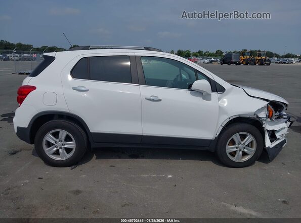 3GNCJLSB8LL214632 2020 CHEVROLET TRAX White Widok wnętrza z tyłu