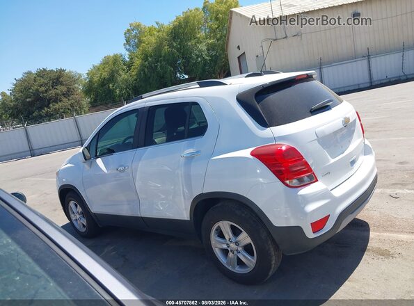 3GNCJLSB8LL223282 2020 CHEVROLET TRAX White 360 interior view