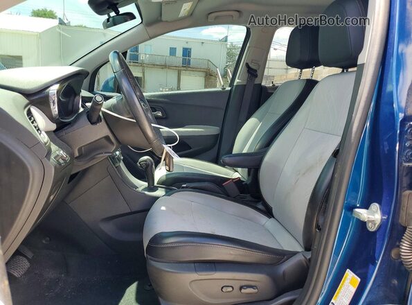 3GNCJLSB8LL233844 2020 CHEVROLET TRAX Blue წინა სალონის ხედი