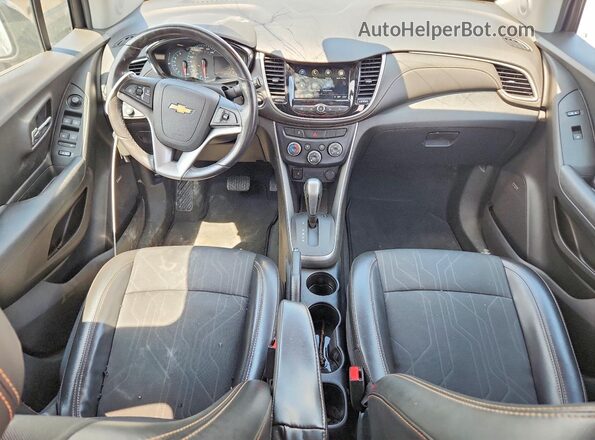 3GNCJLSB9KL112223 2019 CHEVROLET TRAX Black Dashboard view
