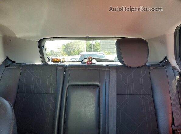 3GNCJLSB9KL362030 2019 CHEVROLET TRAX Silver Rear seats view