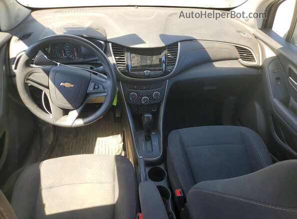 3GNCJNSB0LL204429 2020 CHEVROLET TRAX Серый Вид панели приборов
