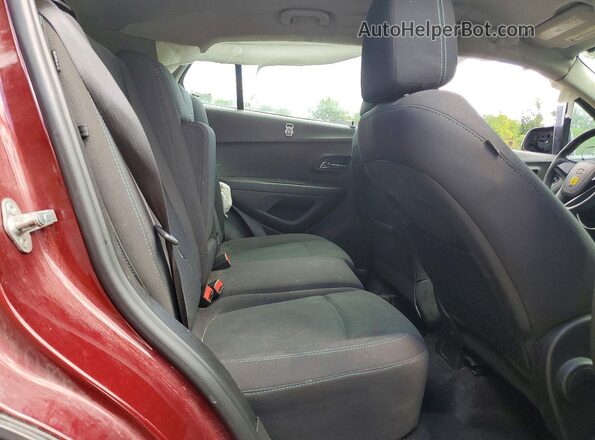 3GNCJNSB4GL266244 2016 CHEVROLET TRAX Red Rear seats view