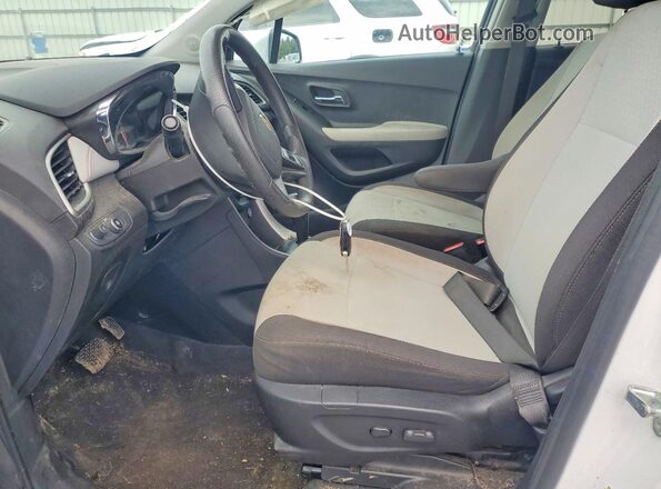 3GNCJNSB9LL199523 2020 CHEVROLET TRAX White Vista interior delantera