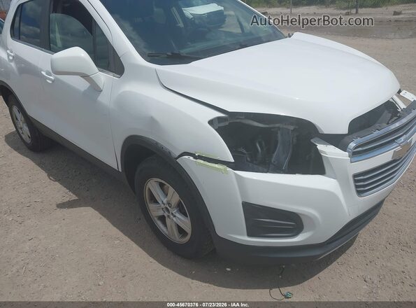 3GNCJPSB0GL273039 2016 CHEVROLET TRAX White Rear interior view