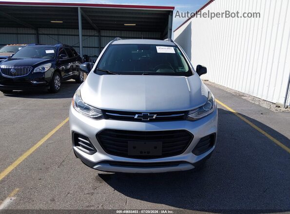 3GNCJPSB0JL403232 2018 CHEVROLET TRAX Silver ხელსაწყოთა პანელის ხედი