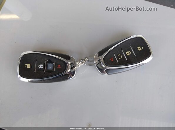 3GNCJPSB0JL403232 2018 CHEVROLET TRAX Silver წინა პანელის ხედი