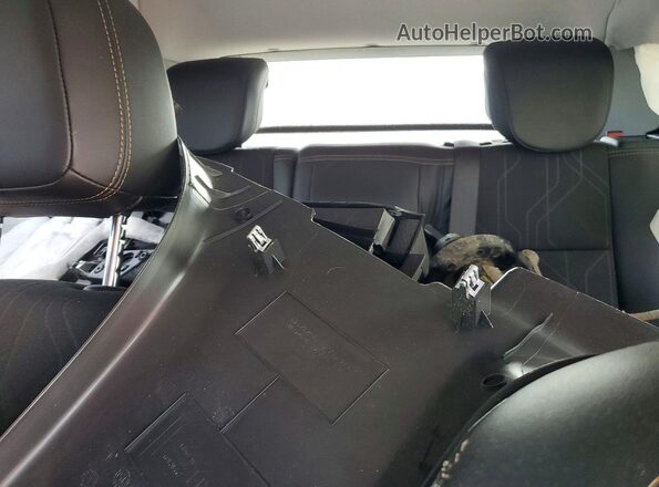3GNCJPSB0LL191886 2020 CHEVROLET TRAX Red Вид задніх сидінь