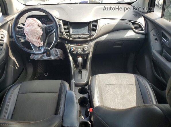 3GNCJPSB2HL238164 2017 CHEVROLET TRAX Серый Вид панели приборов