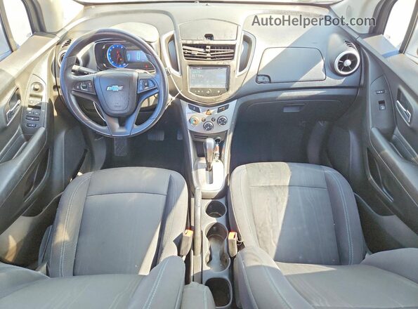 3GNCJPSB3GL157060 2016 CHEVROLET TRAX Серебряный Вид панели приборов