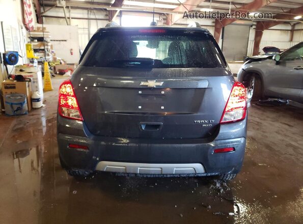 3GNCJPSB3GL262469 2016 CHEVROLET TRAX Серый Вид сзади
