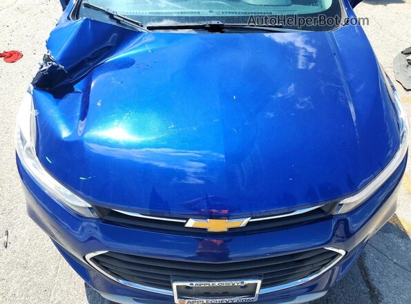 3GNCJPSB3HL202502 2017 CHEVROLET TRAX Blue Engine compartment view
