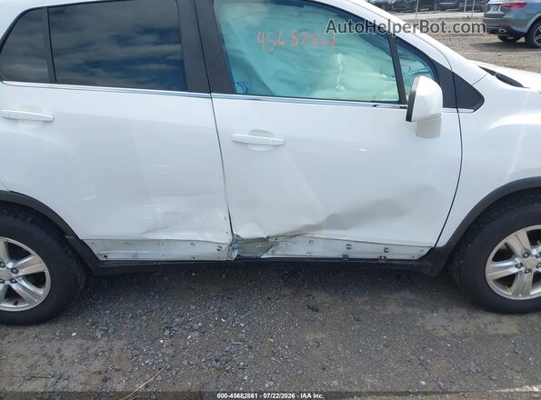 3GNCJPSB4GL279880 2016 CHEVROLET TRAX White Front view