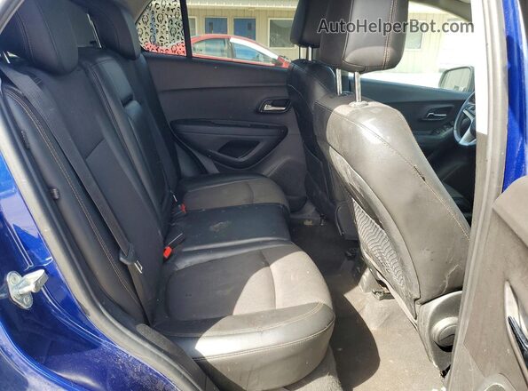 3GNCJPSB4HL162270 2017 CHEVROLET TRAX Blue Вид задніх сидінь