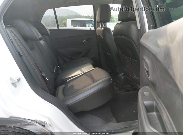 3GNCJPSB4HL260666 2017 CHEVROLET TRAX White VIN კოდის სტიკერის ხედი