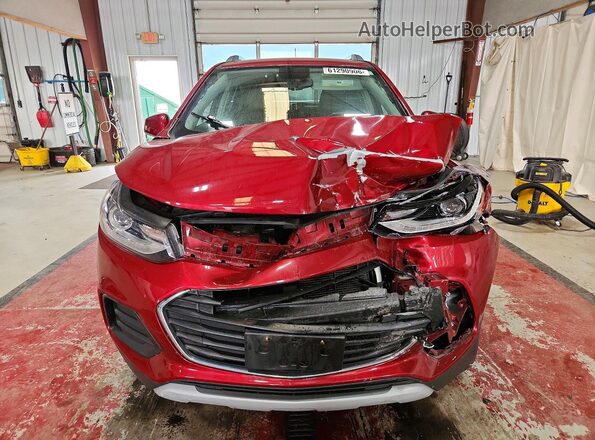 3GNCJPSB4LL182530 2020 CHEVROLET TRAX Burgundy Vista frontal