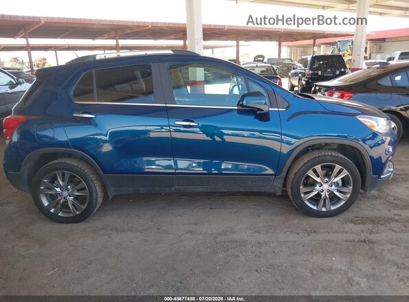 3GNCJPSB4LL288184 2020 CHEVROLET TRAX Blue Widok wnętrza z tyłu