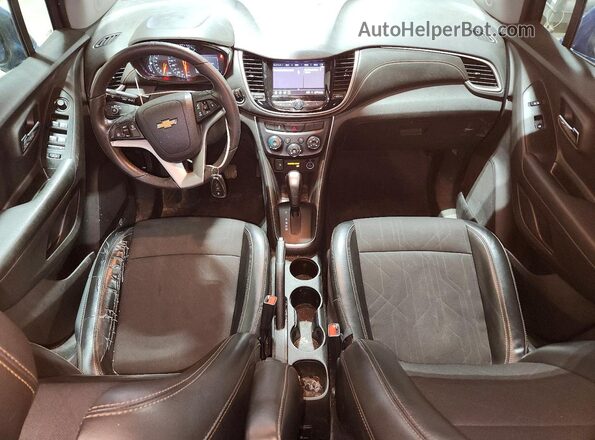 3GNCJPSB5LL197795 2020 CHEVROLET TRAX Blue Widok deski rozdzielczej