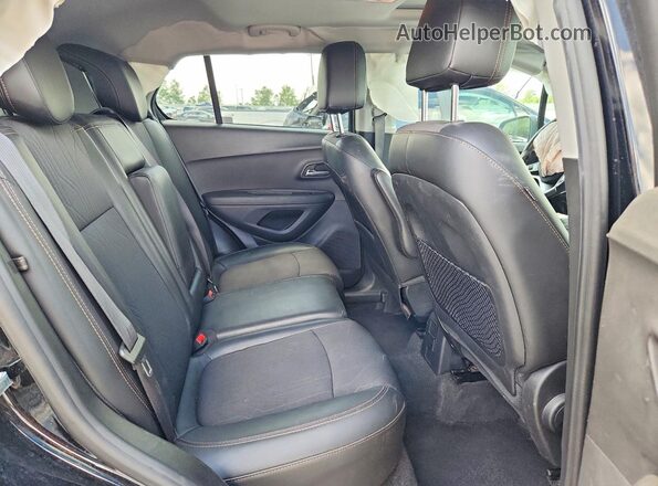 3GNCJPSB5LL206852 2020 CHEVROLET TRAX Черный Вид задних сидений